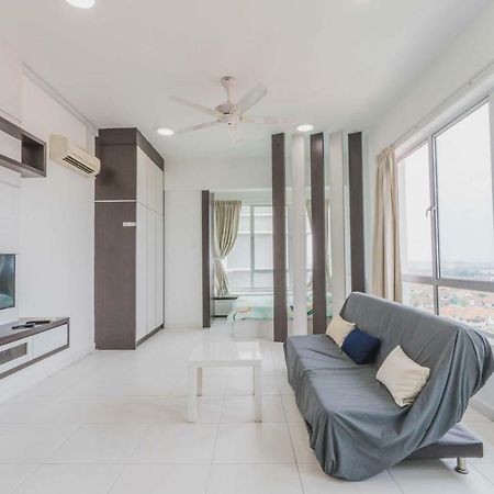 Shawn'S Akademic Suites Sky View B#11-27 Johor Bahru Exterior foto